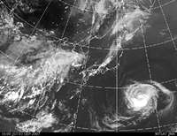 気象庁観測による気象衛星画像