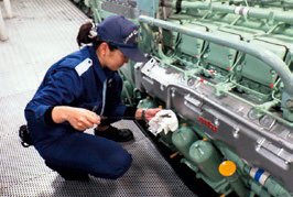 機関室