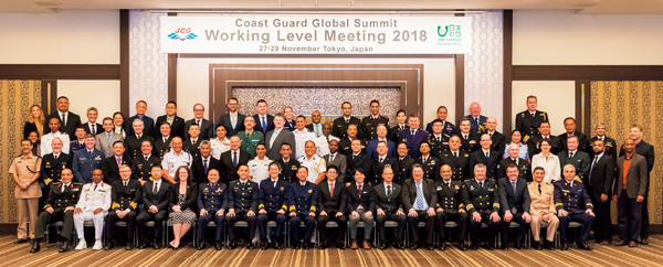 世界海上保安機関実務者会合集合写真