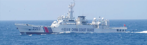 機関砲を搭載した中国海警局に所属する船舶
