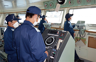 船橋航海実習