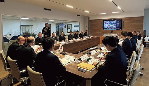 ��̗l�q�i�C�^���A���݌x�����{���j