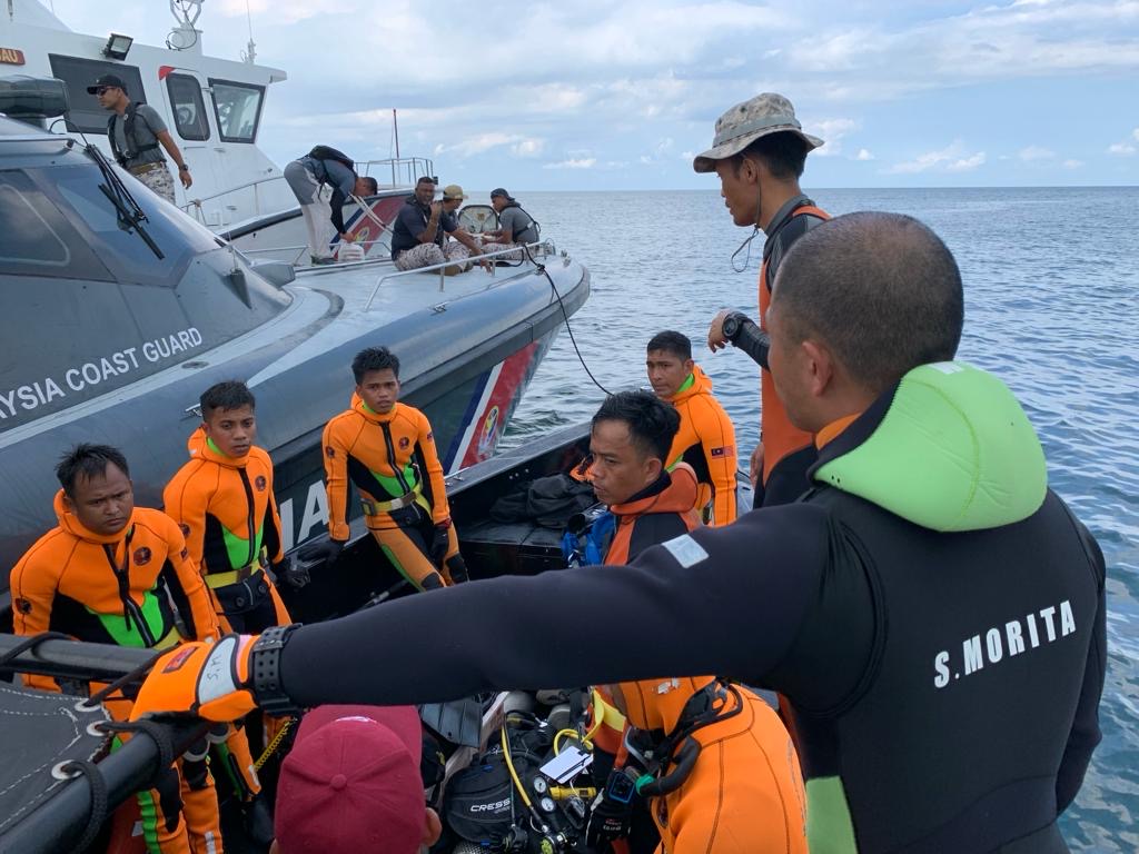 潜水前ミーティング 潜水前ミーティング