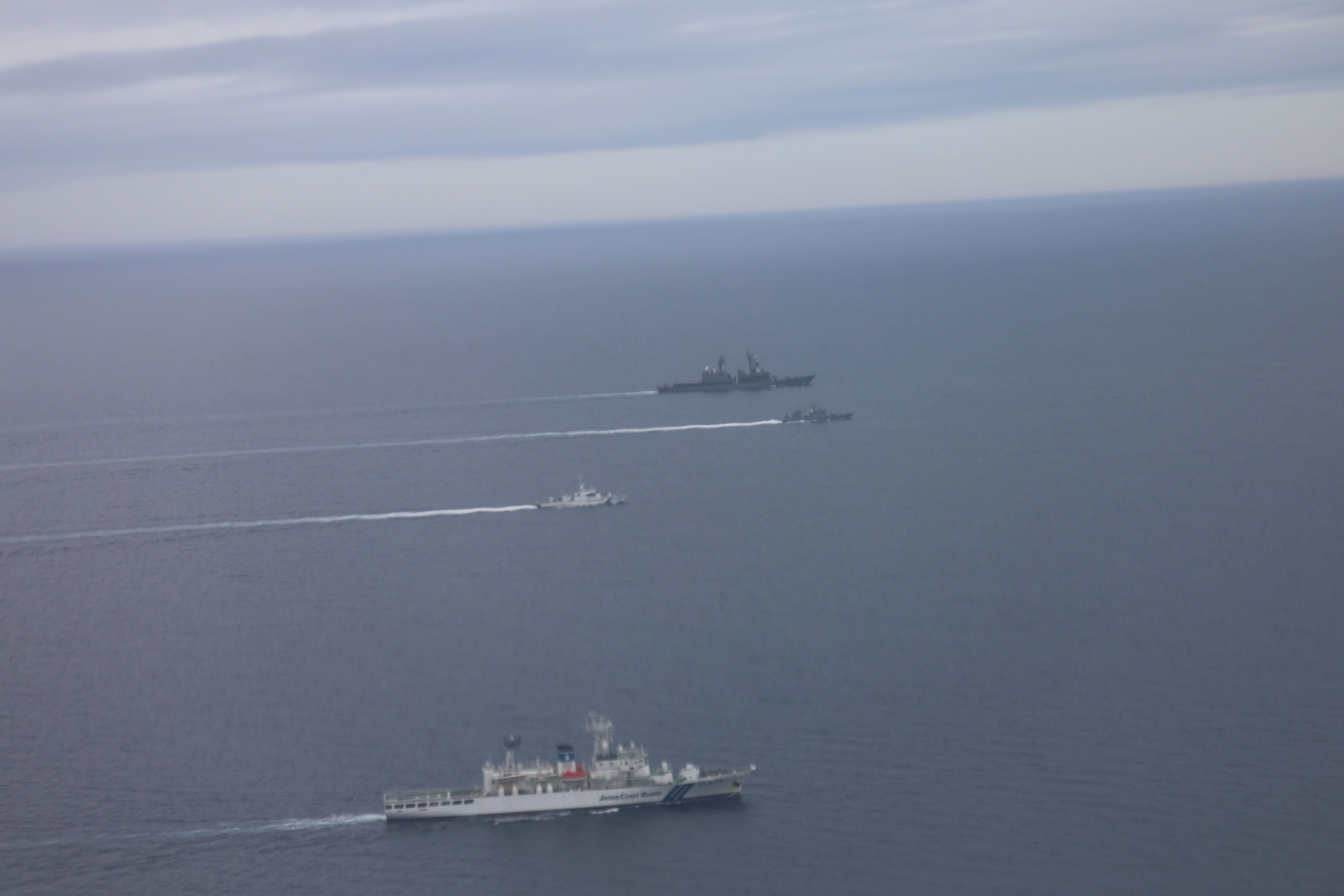 海上自衛隊との合同訓練の様子