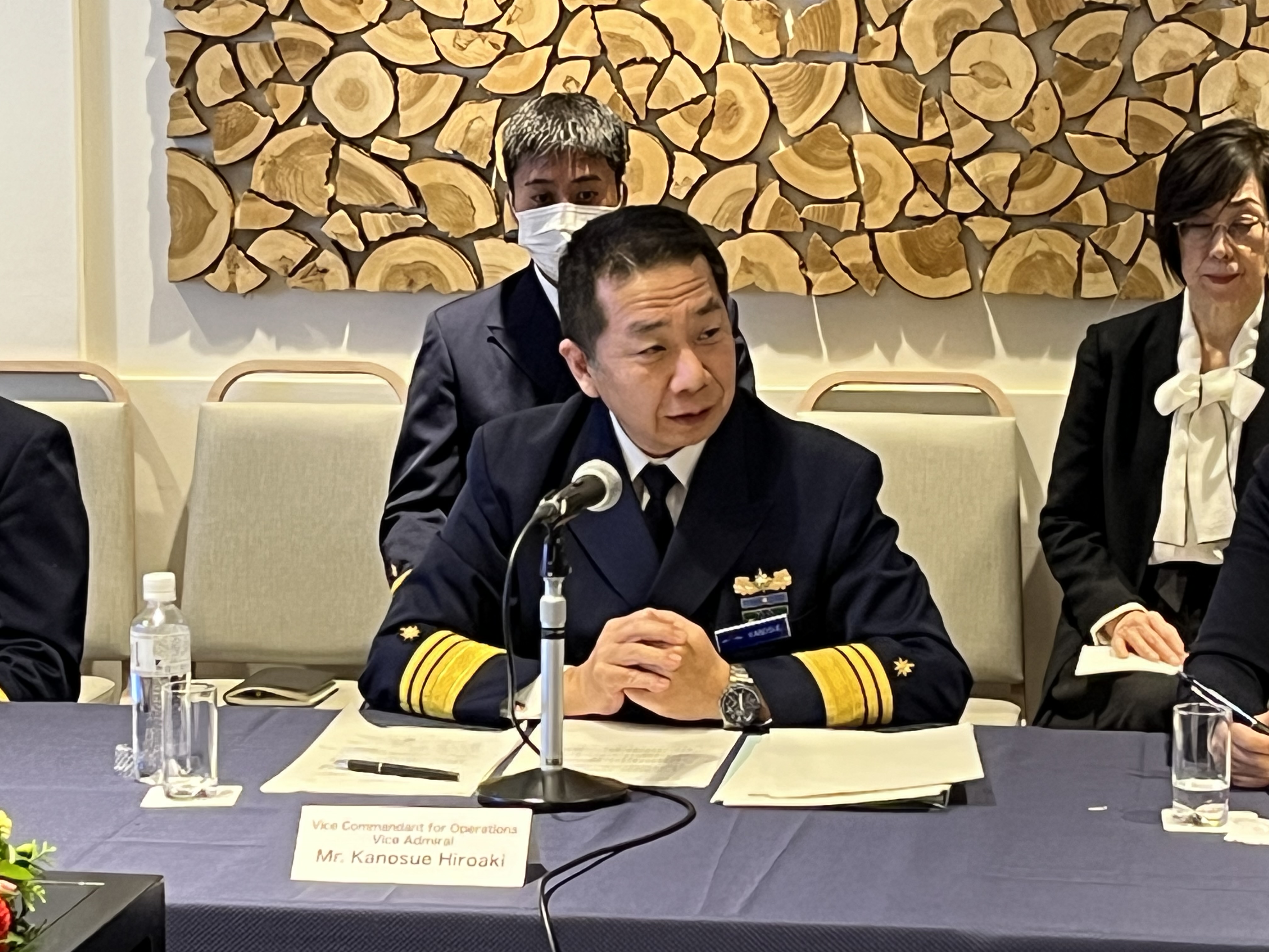 年次会合での発言の様子 年次会合での発言の様子